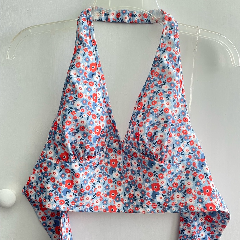 Vestique Floral Tank Top - Blue and Red